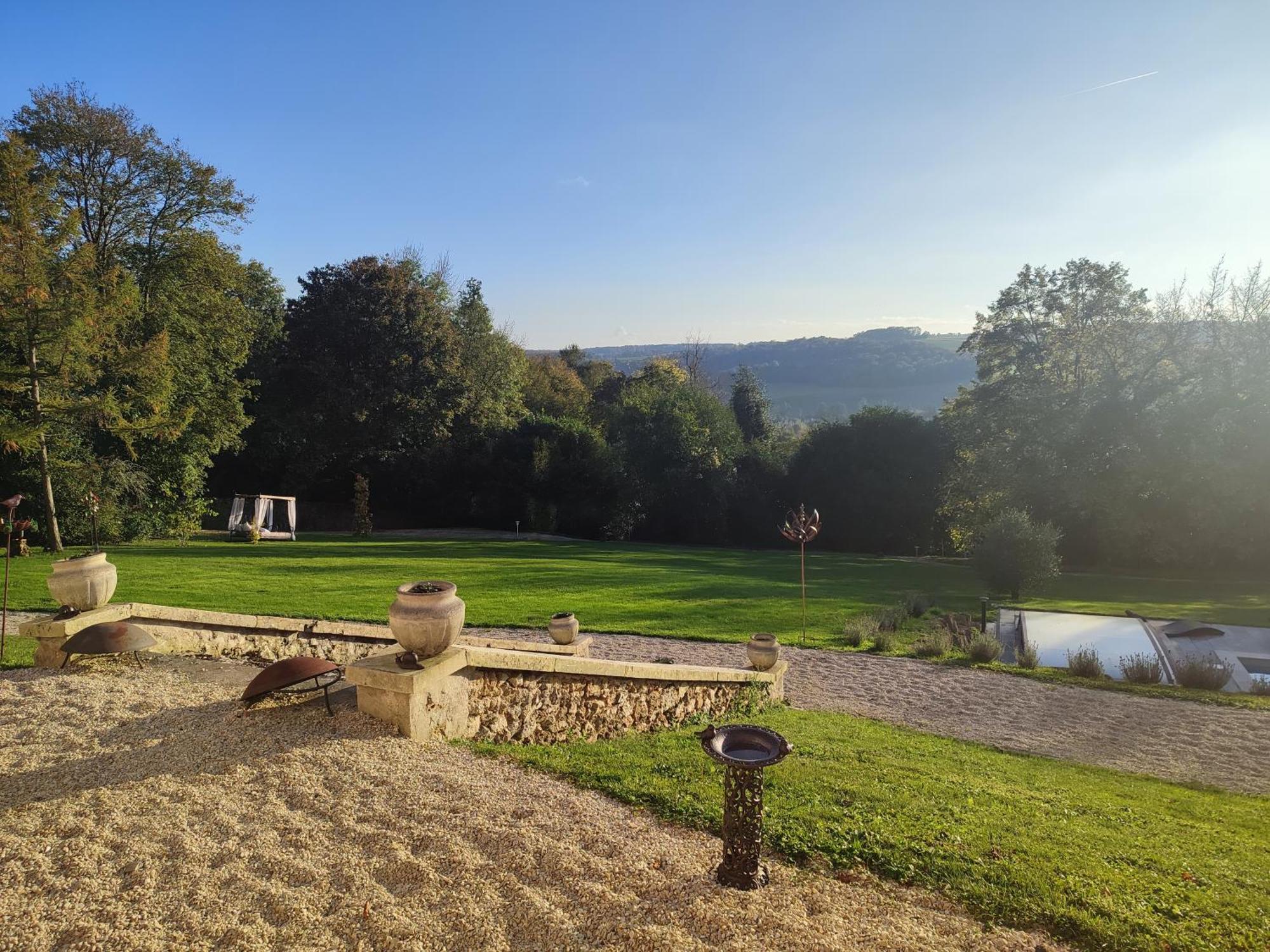 Demeure De La Garenne Bed & Breakfast Montmirail  Dış mekan fotoğraf